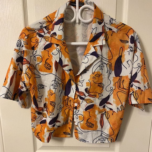 Abstract Pattern Button Up Crop Blouse - Picture 2 of 3